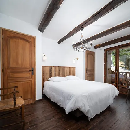 La Foux - Ancienne Ferme Renovee * Ла-Фу
