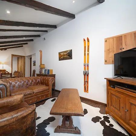 La Foux - Ancienne Ferme Renovee Holiday home Allos