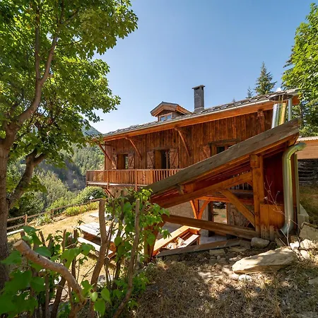 La Foux - Ancienne Ferme Renovee Allos